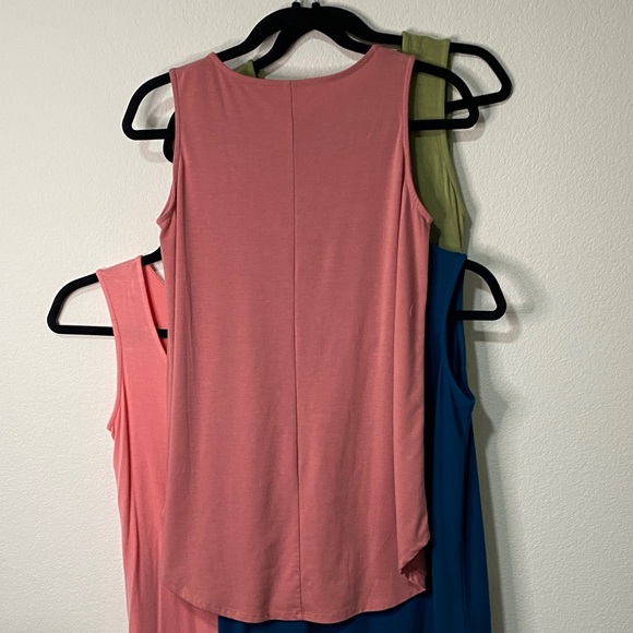 Lot of 4 Women's Sleeveless Tank Top Tunic - Picture 4 of 14